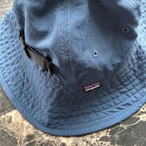 Patagonia Men's Navy Bucket Hat with Chin Strap